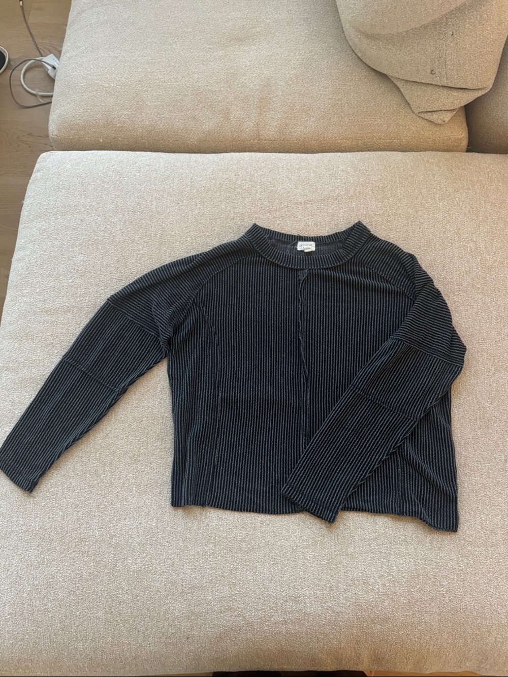 Women’s M Long-Sleeve Ribbed Top - Black and Grey Pinstripes